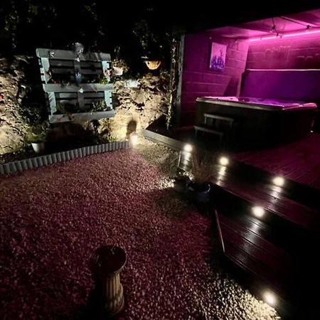 The Holiday Hoose Kinghorn Extérieur photo