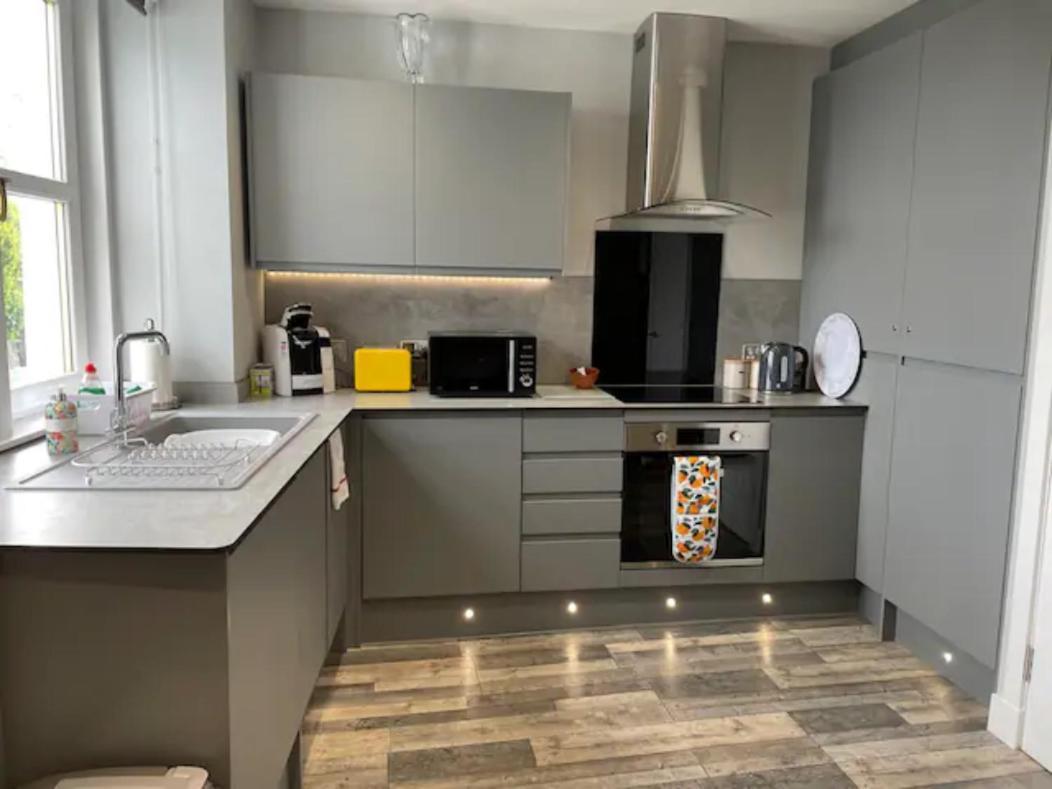 The Holiday Hoose Kinghorn Extérieur photo