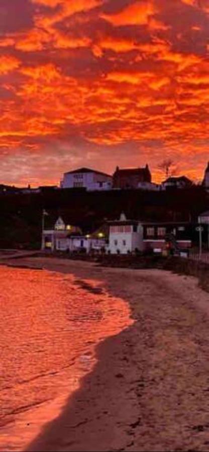 The Holiday Hoose Kinghorn Extérieur photo